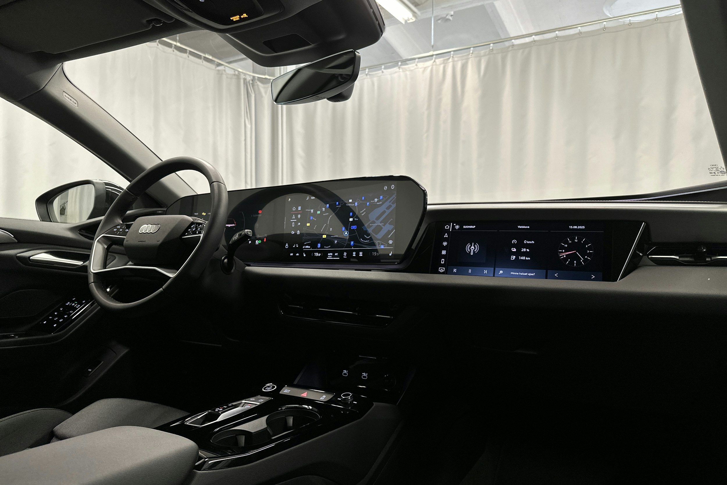 musta Audi A6 e-tron 2025 kuva 35.