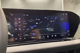 musta Audi A6 e-tron 2025 kuva 11.