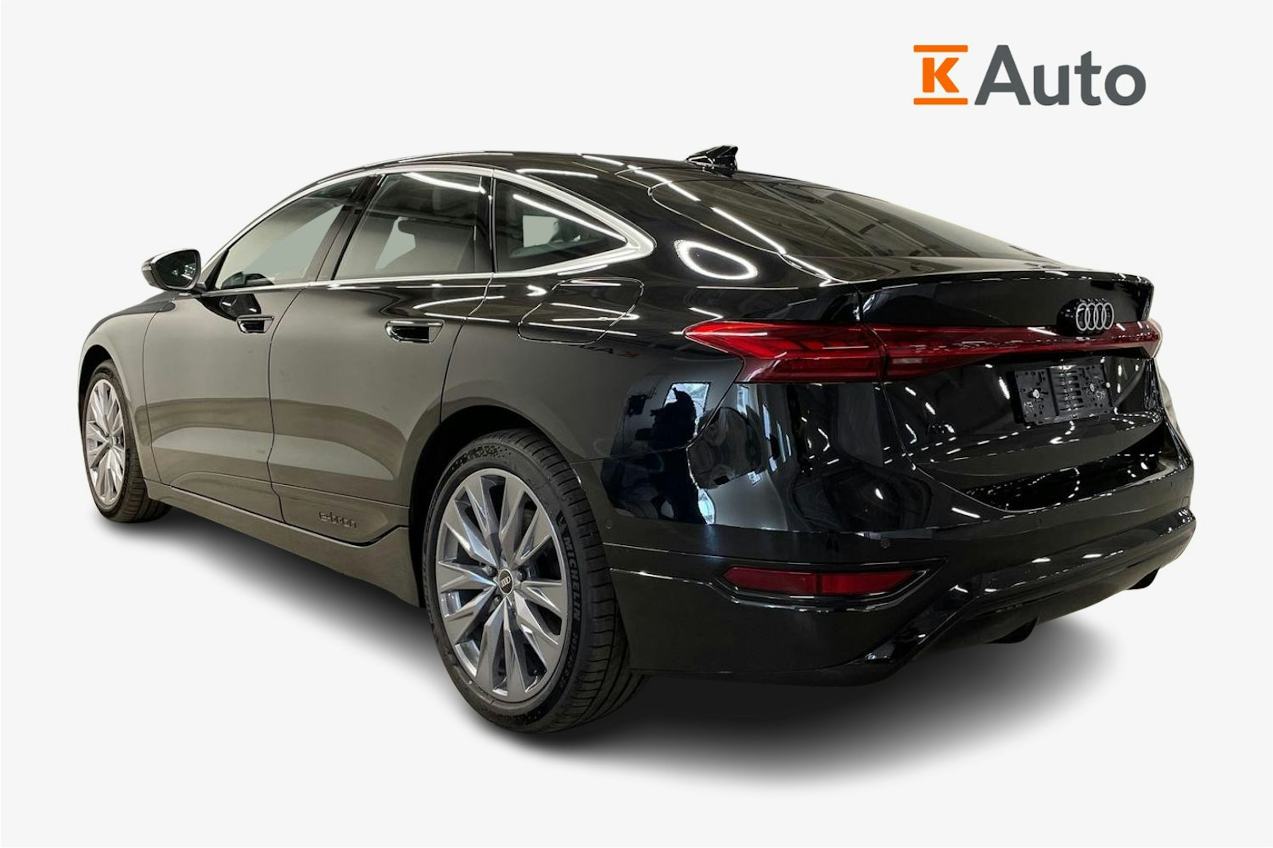 musta Audi A6 e-tron 2025 kuva 13.