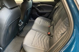 sininen Audi A6 e-tron 2025 kuva 8.