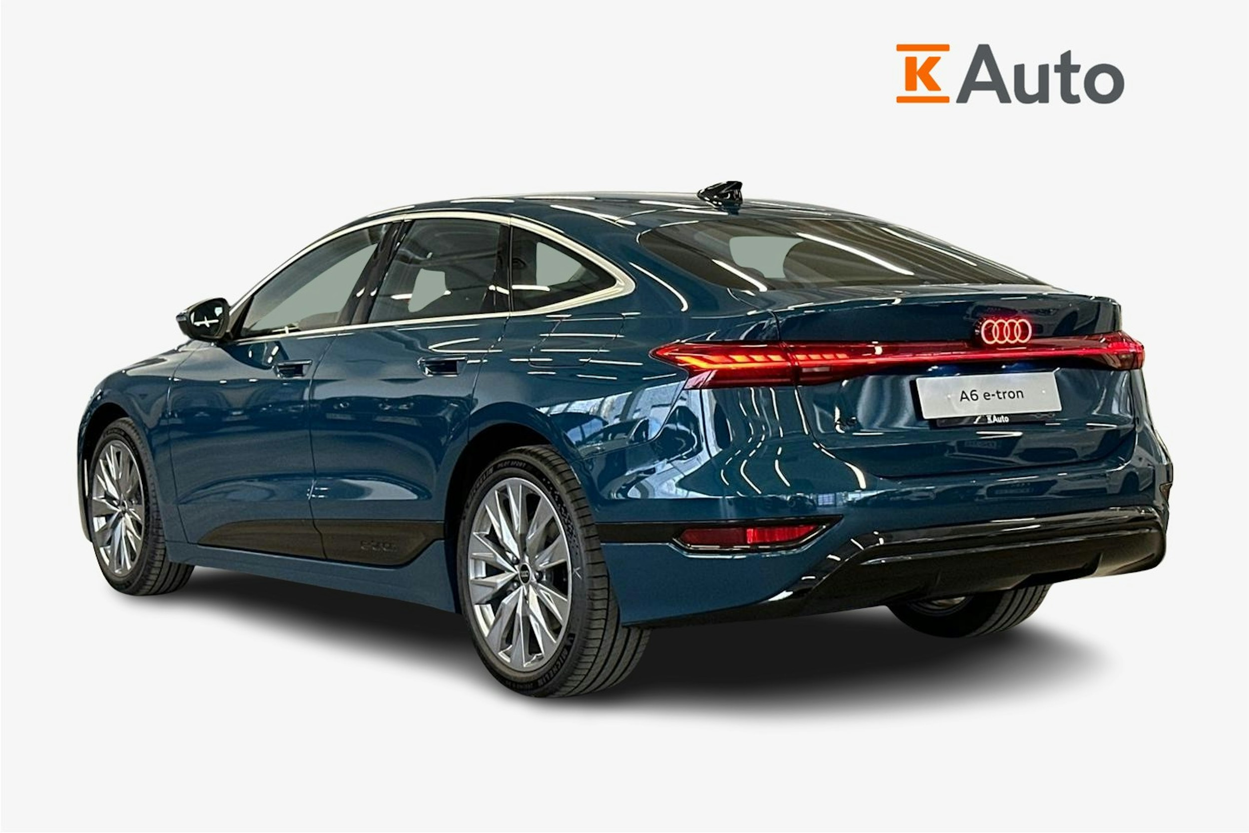 met. sininen Audi A6 e-tron 2025 kuva 2.