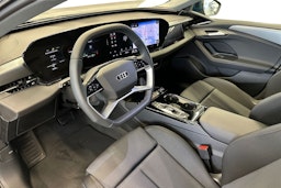 met. sininen Audi A6 e-tron 2025 kuva 6.
