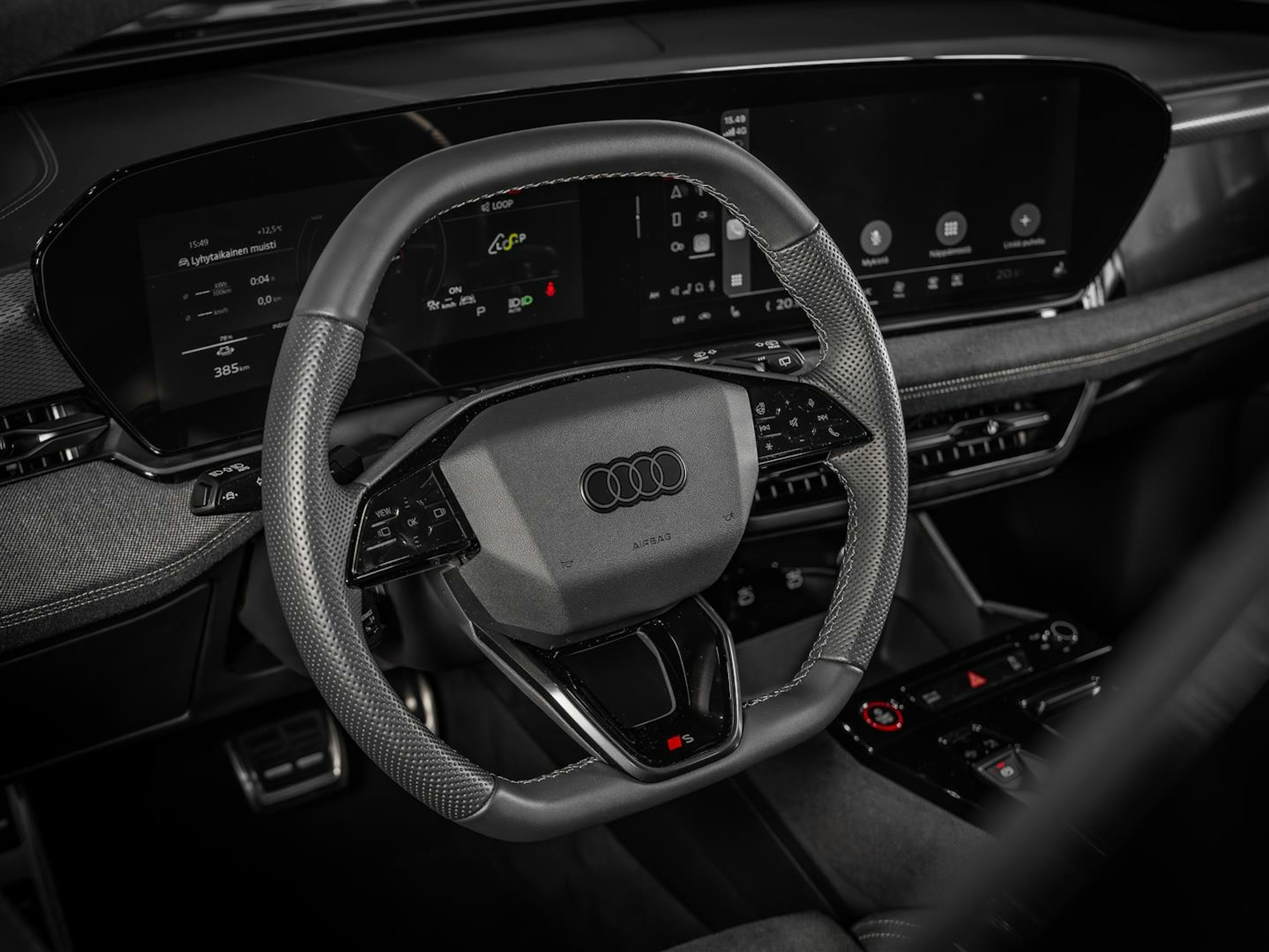 met. harmaa Audi A6 e-tron 2025 kuva 18.