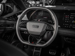 met. harmaa Audi A6 e-tron 2025 kuva 23.