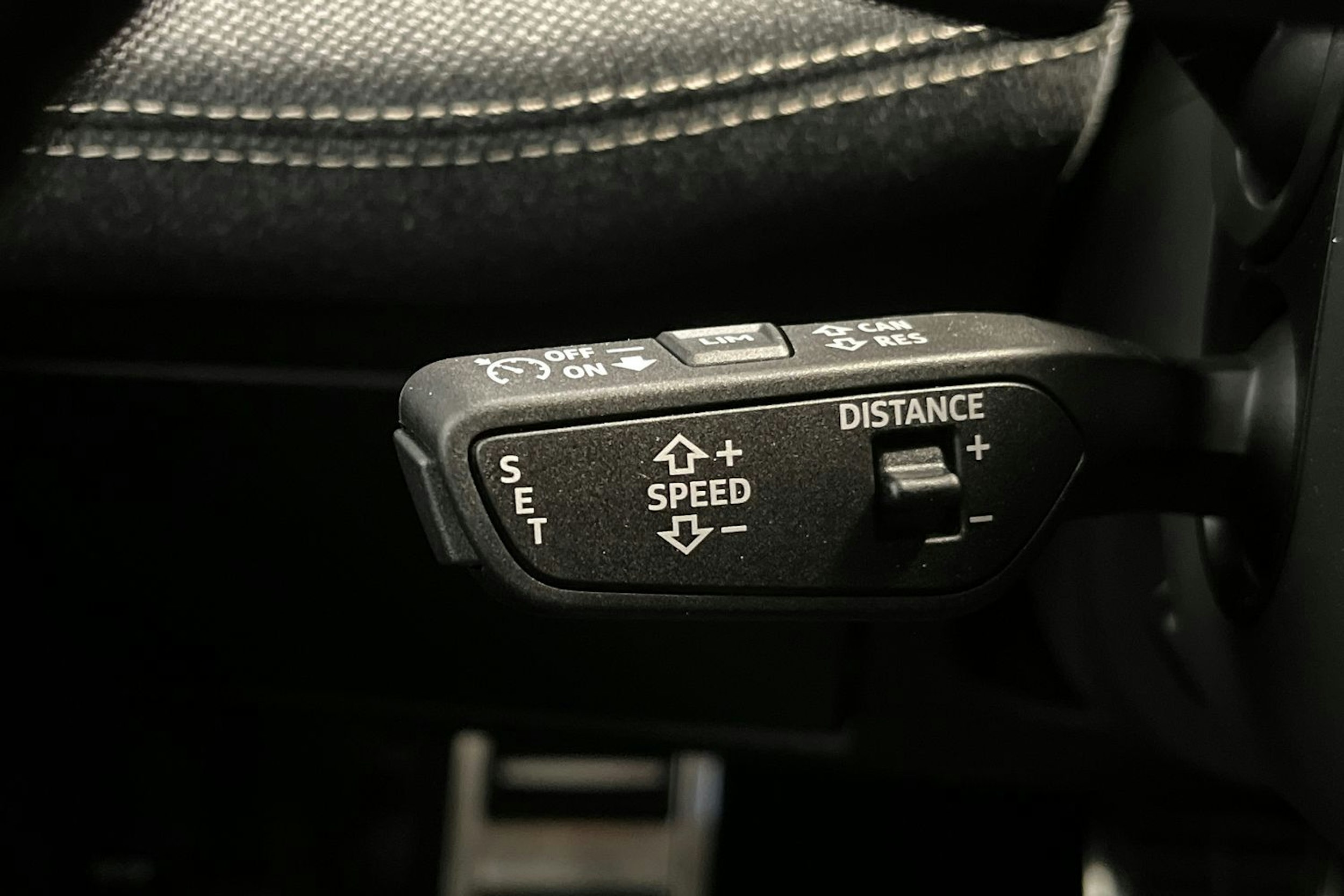 malpello sininen Audi A6 e-tron 2025 kuva 16.