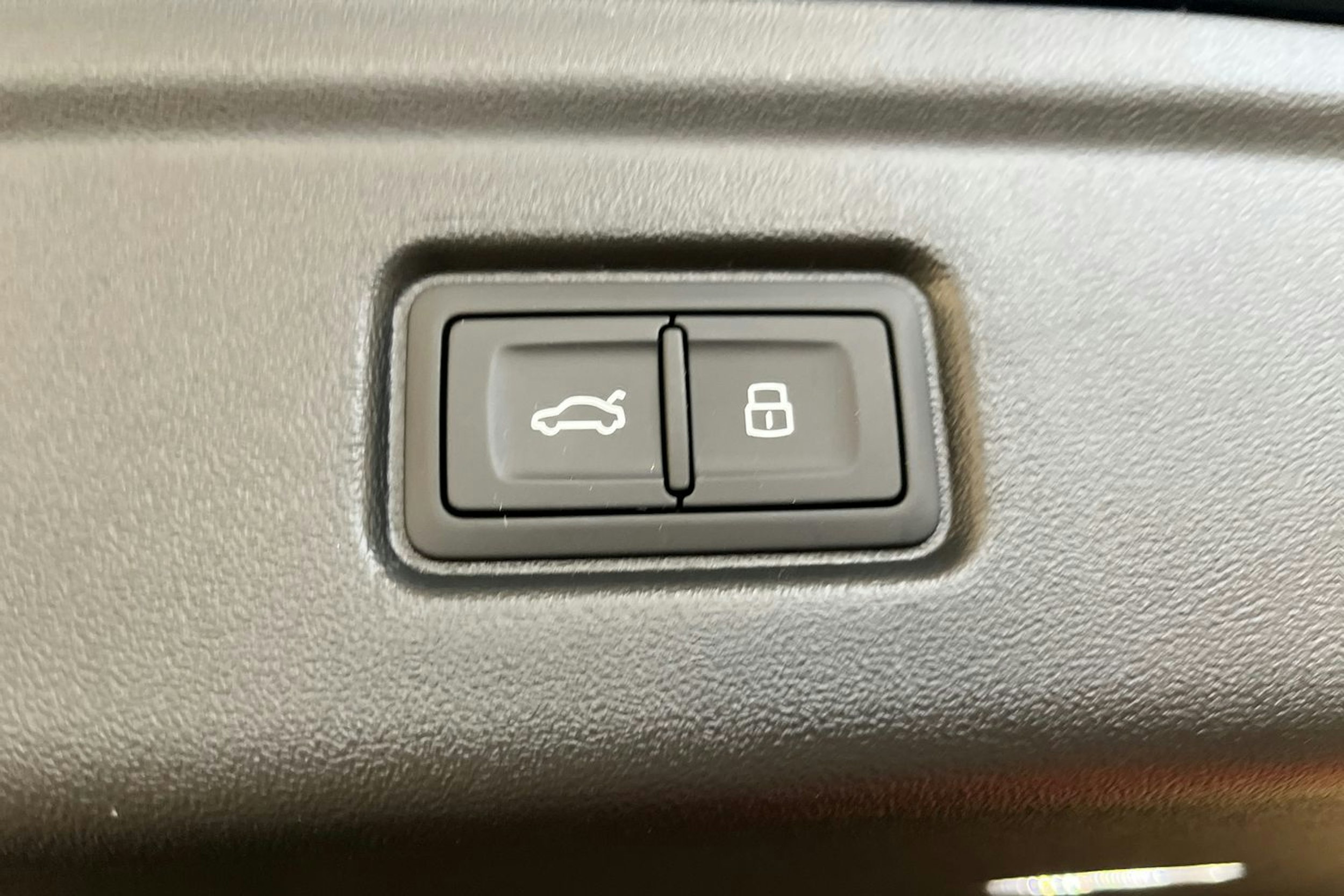 malpello sininen Audi A6 e-tron 2025 kuva 18.