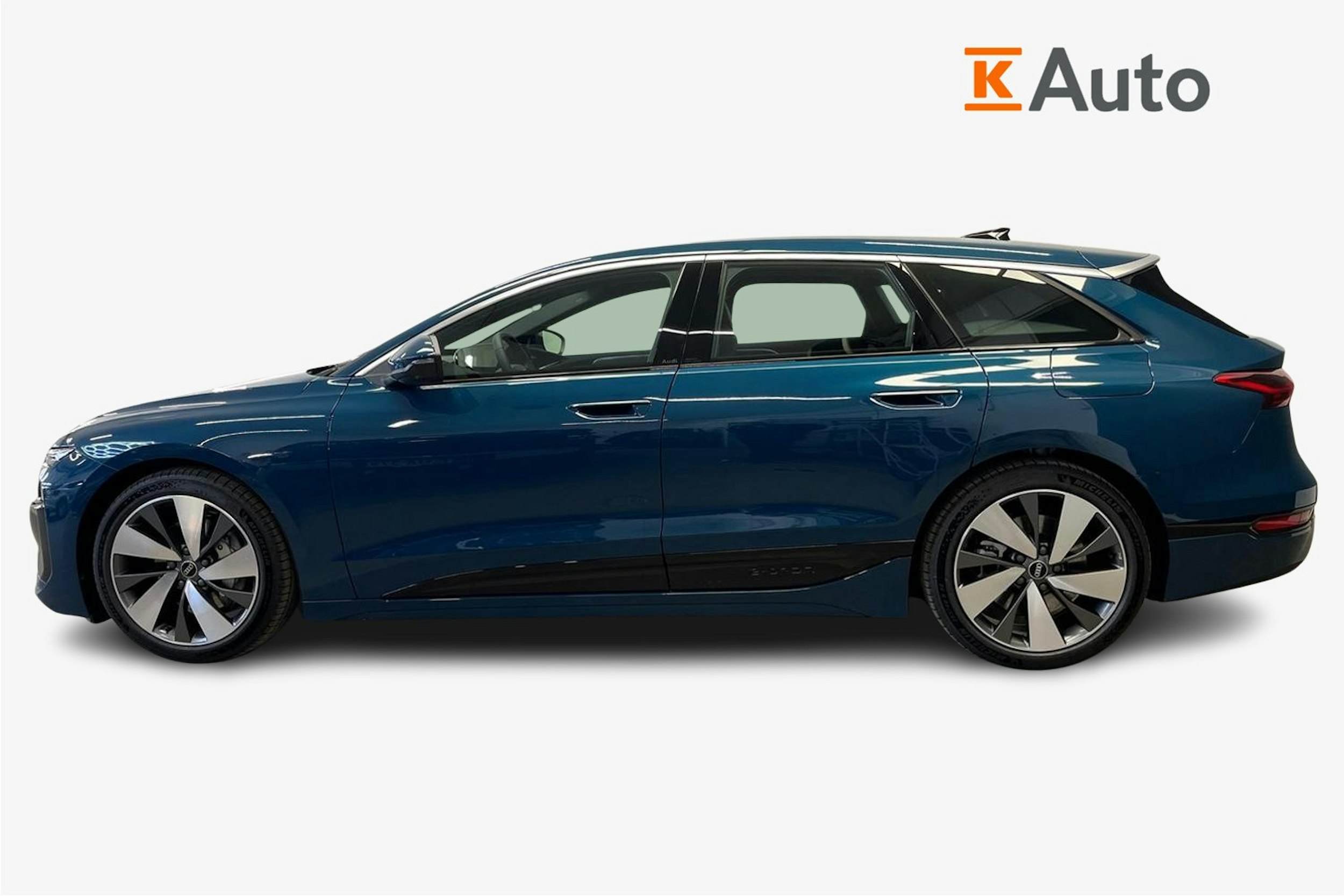 malpello sininen Audi A6 e-tron 2025 kuva 21.