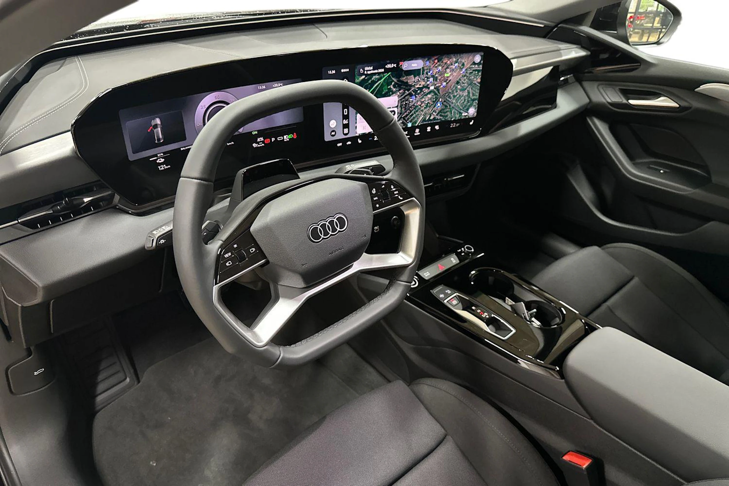 met. musta Audi A6 e-tron 2026 kuva 6.