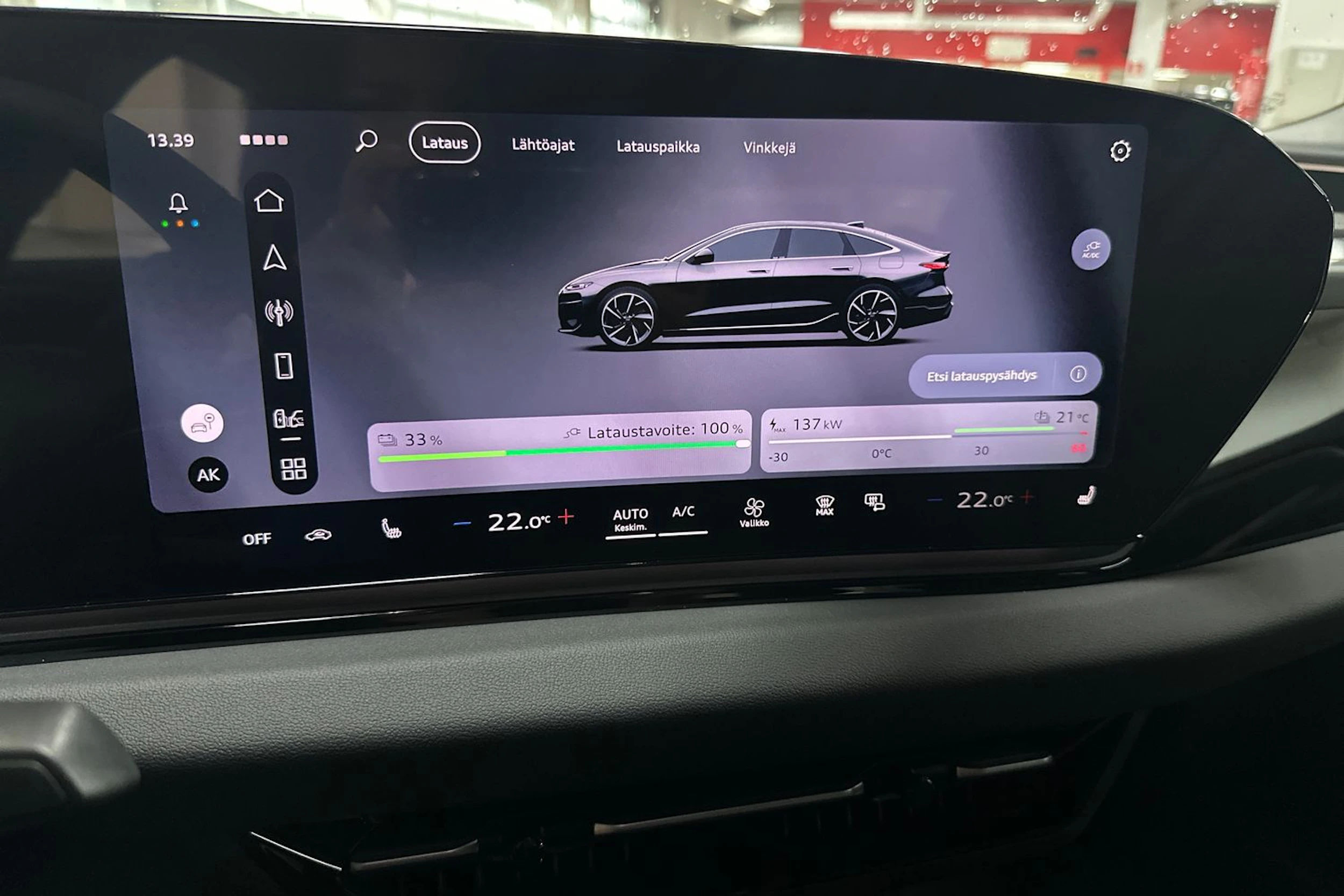 met. musta Audi A6 e-tron 2026 kuva 25.