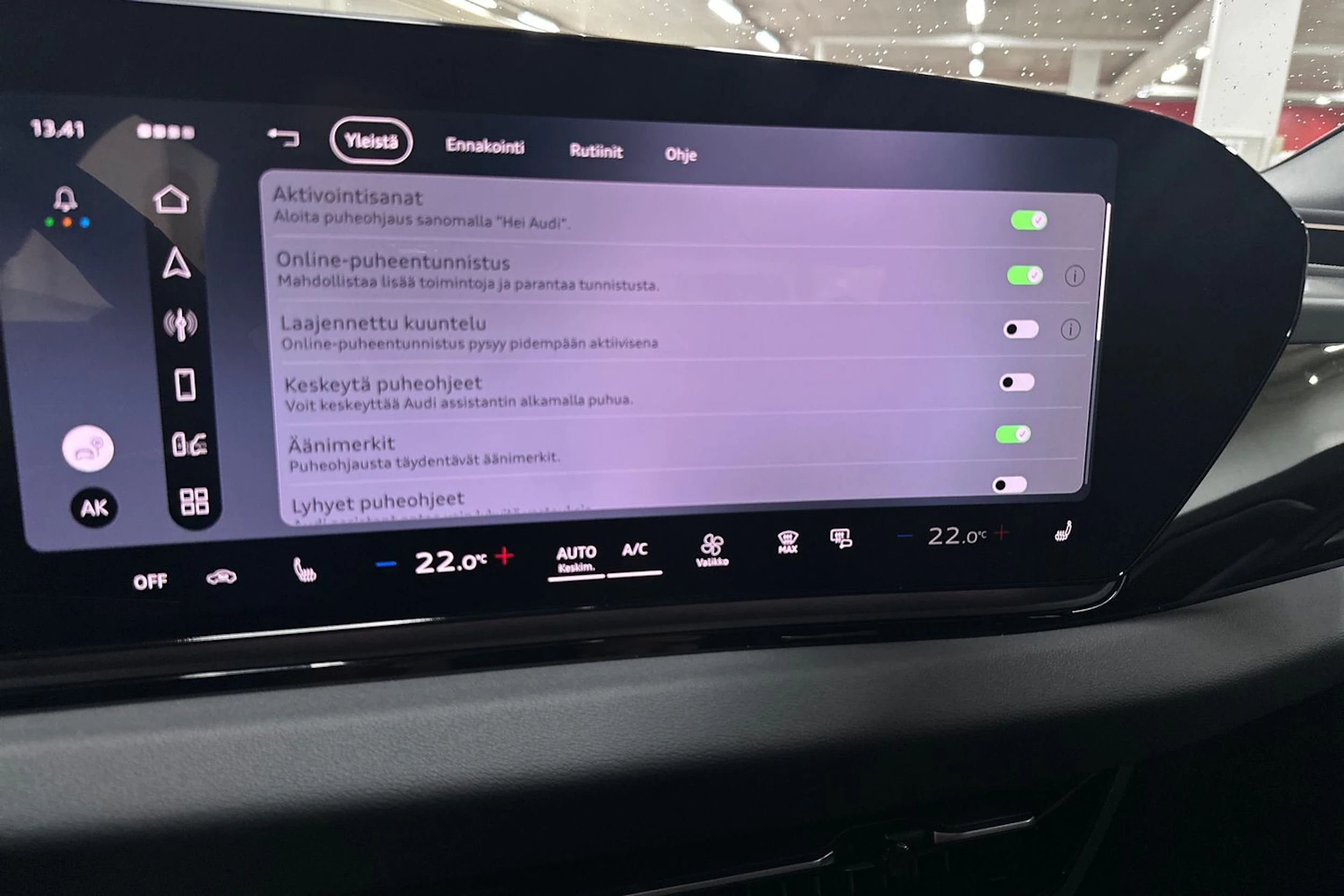 met. musta Audi A6 e-tron 2026 kuva 31.