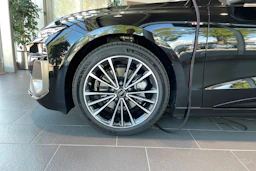 musta Audi A6 e-tron 2026 kuva 10.