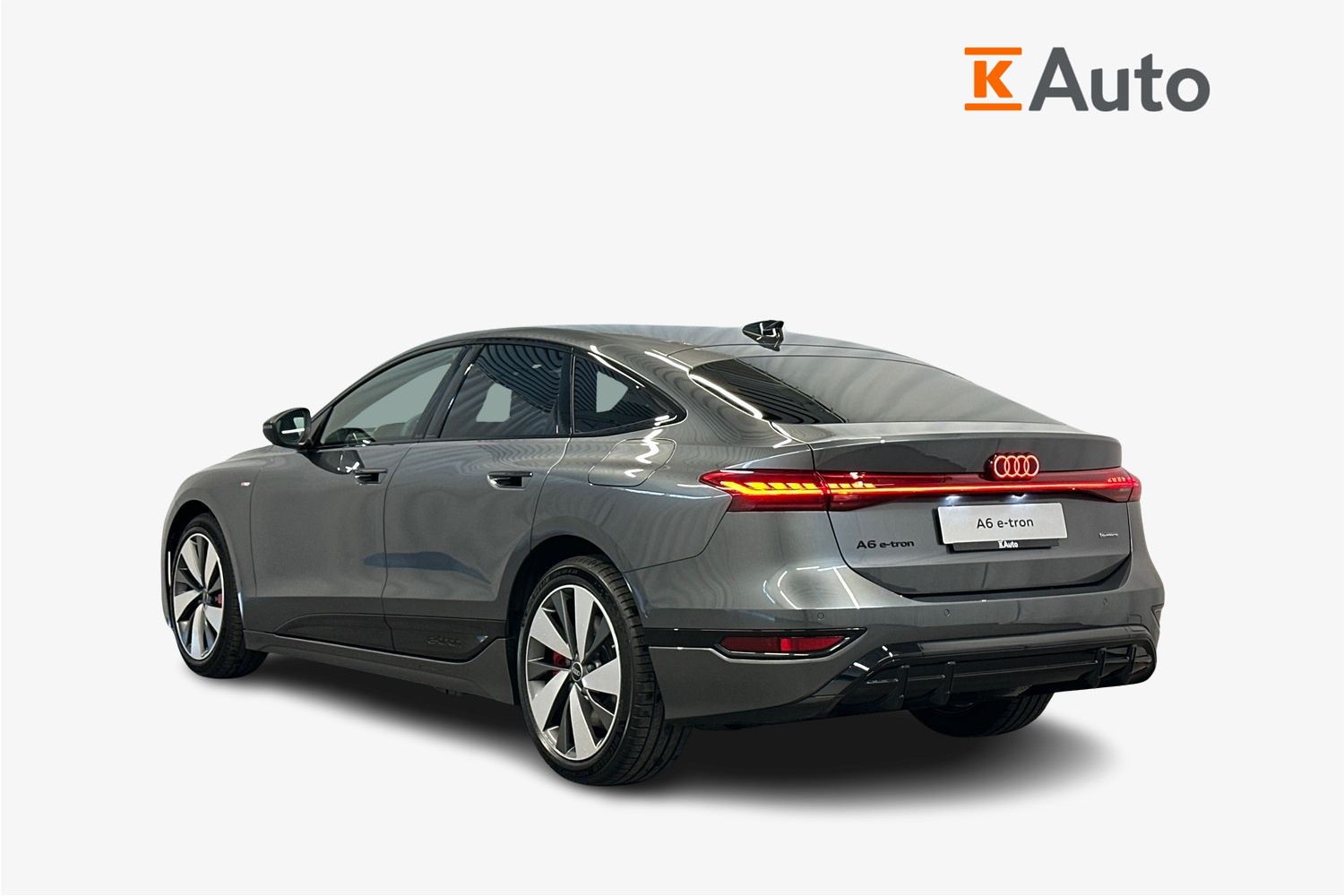 Audi A6 e-tron Sportback quattro S line 2026, bild 2/23
