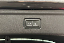 daytona harmaa Audi A6 e-tron 2026 kuva 13.