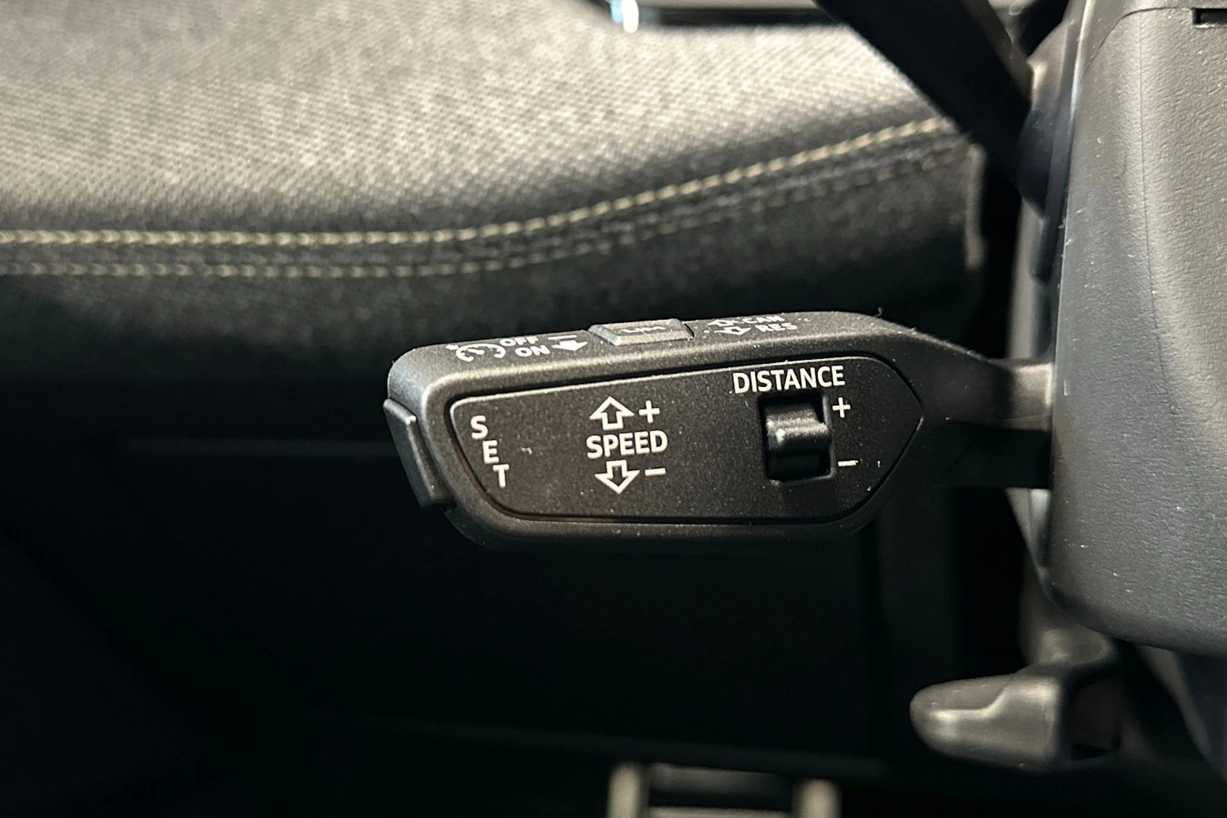 daytona harmaa Audi A6 e-tron 2026 kuva 19.