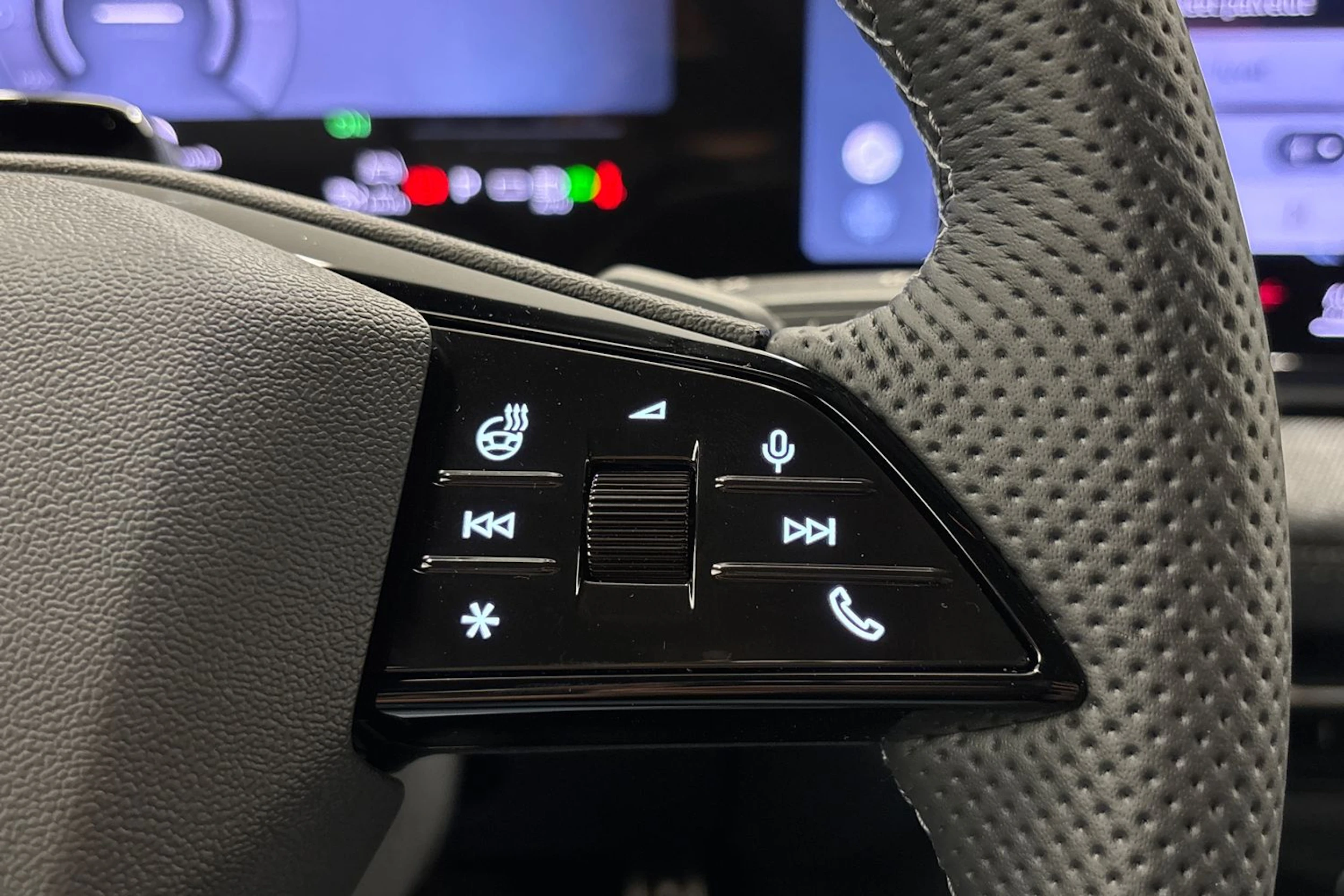 met. musta Audi A6 e-tron 2026 kuva 16.