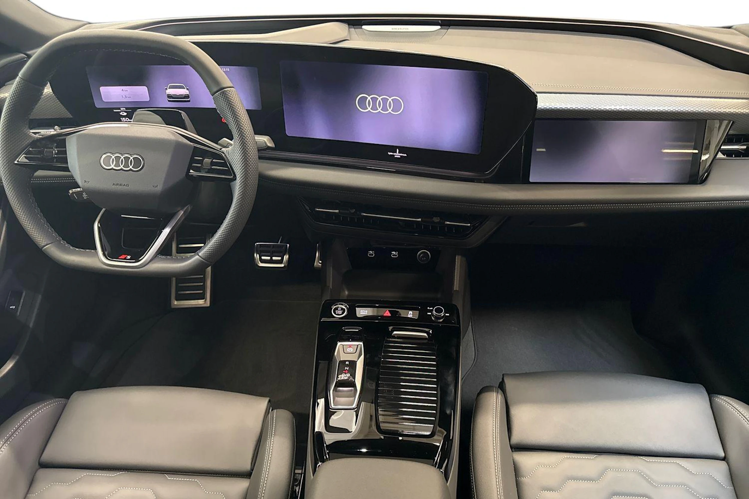met. ruskea (beige) Audi A6 e-tron 2026 kuva 7.