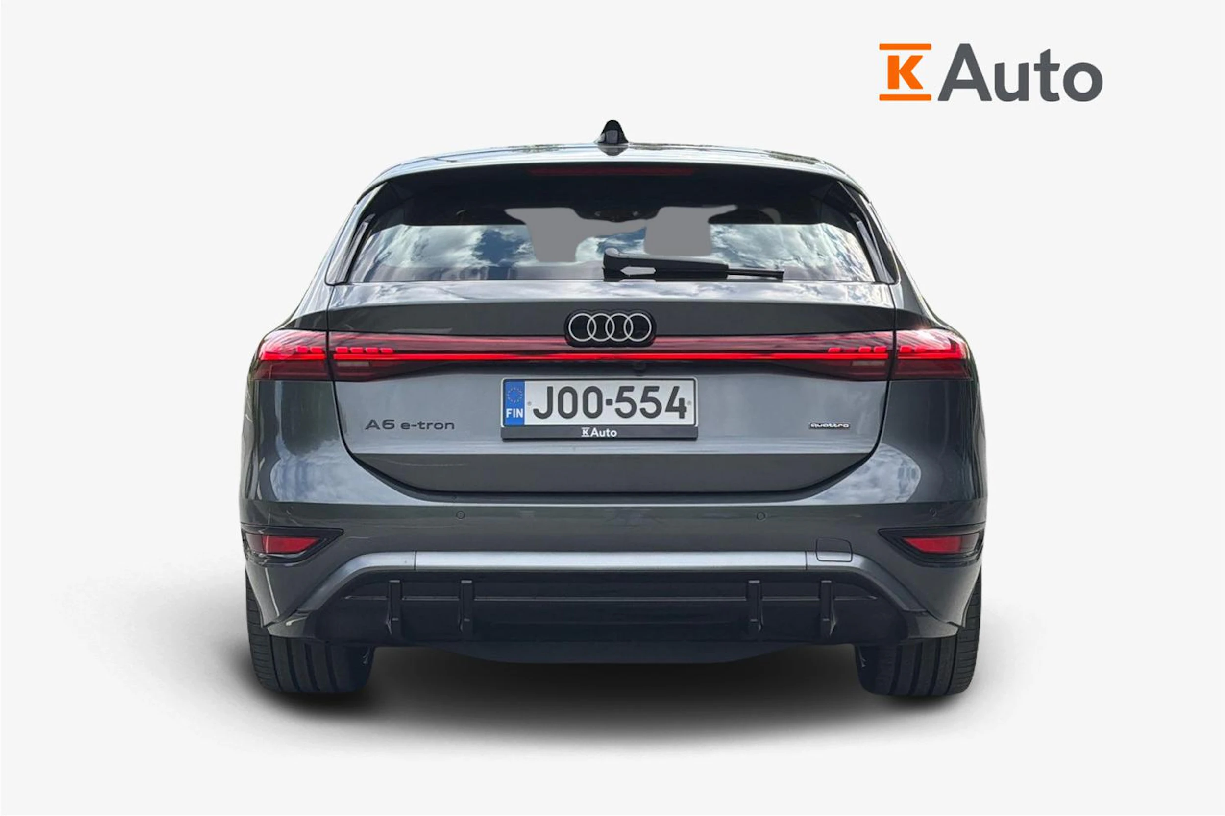 harmaa Audi A6 e-tron 2026 kuva 3.