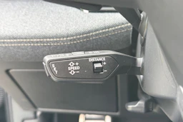 harmaa Audi A6 e-tron 2026 kuva 15.