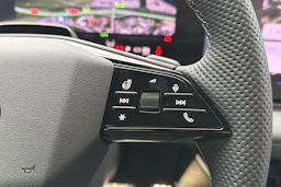 harmaa Audi A6 e-tron 2026 kuva 23.