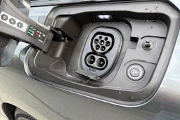 harmaa Audi A6 e-tron 2026 kuva 25.