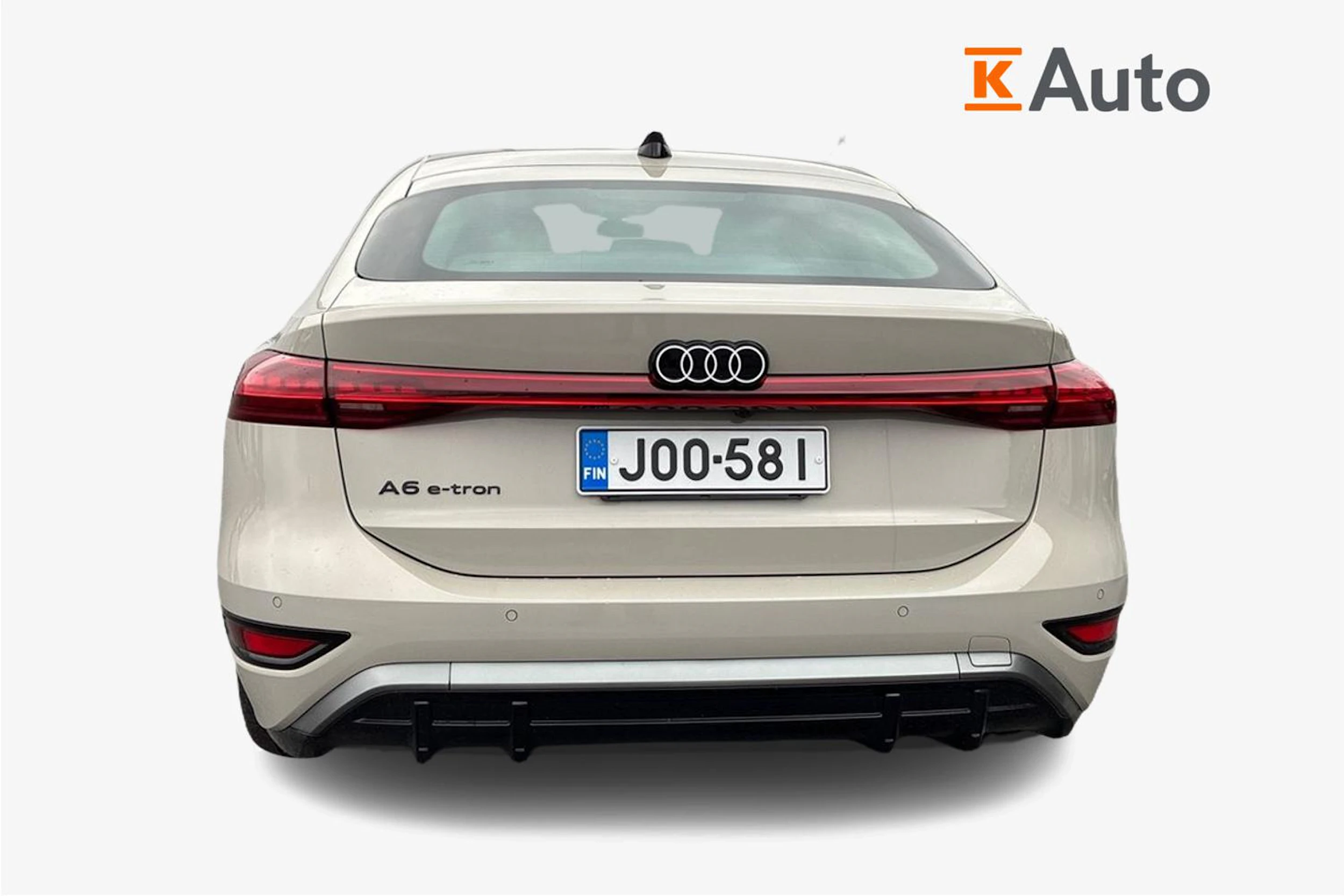 ruskea (beige) Audi A6 e-tron 2026 kuva 3.