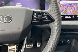 ruskea (beige) Audi A6 e-tron 2026 kuva 14.