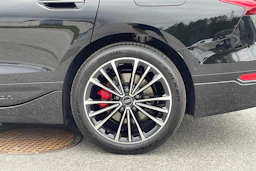 musta Audi A6 e-tron 2026 kuva 10.