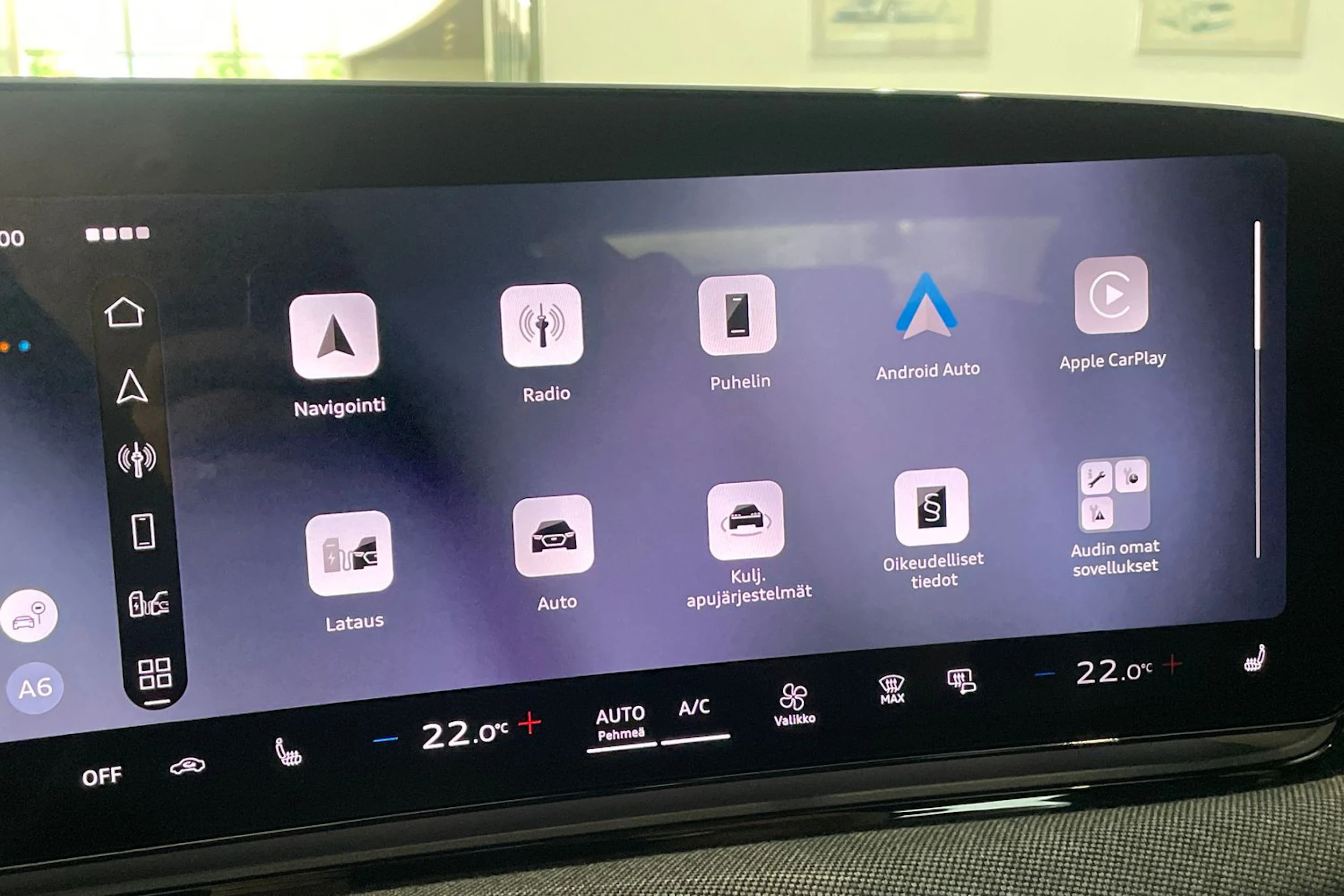 musta Audi A6 e-tron 2026 kuva 24.