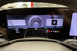 harmaa Audi A6 e-tron 2026 kuva 14.