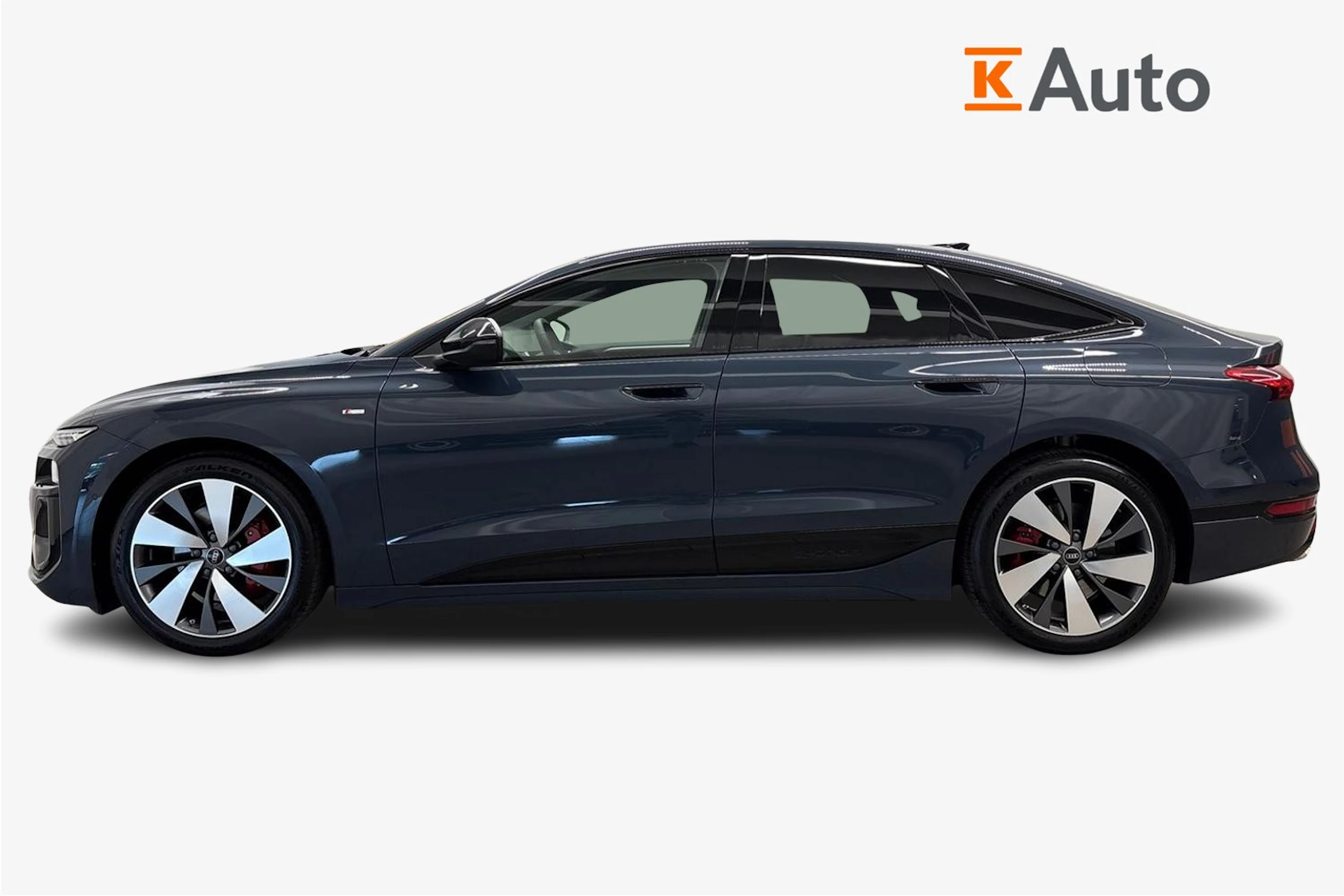 met. sininen Audi A6 e-tron 2026 kuva 5.