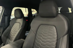 met. musta Audi A6 e-tron 2026 kuva 13.