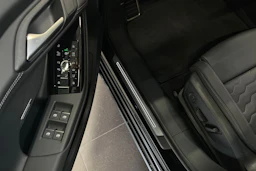 met. musta Audi A6 e-tron 2026 kuva 14.