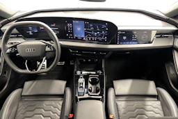 valkoinen Audi A6 e-tron 2025 kuva 7.