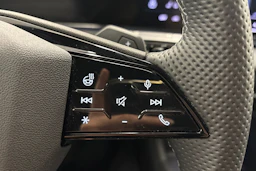 valkoinen Audi A6 e-tron 2025 kuva 16.