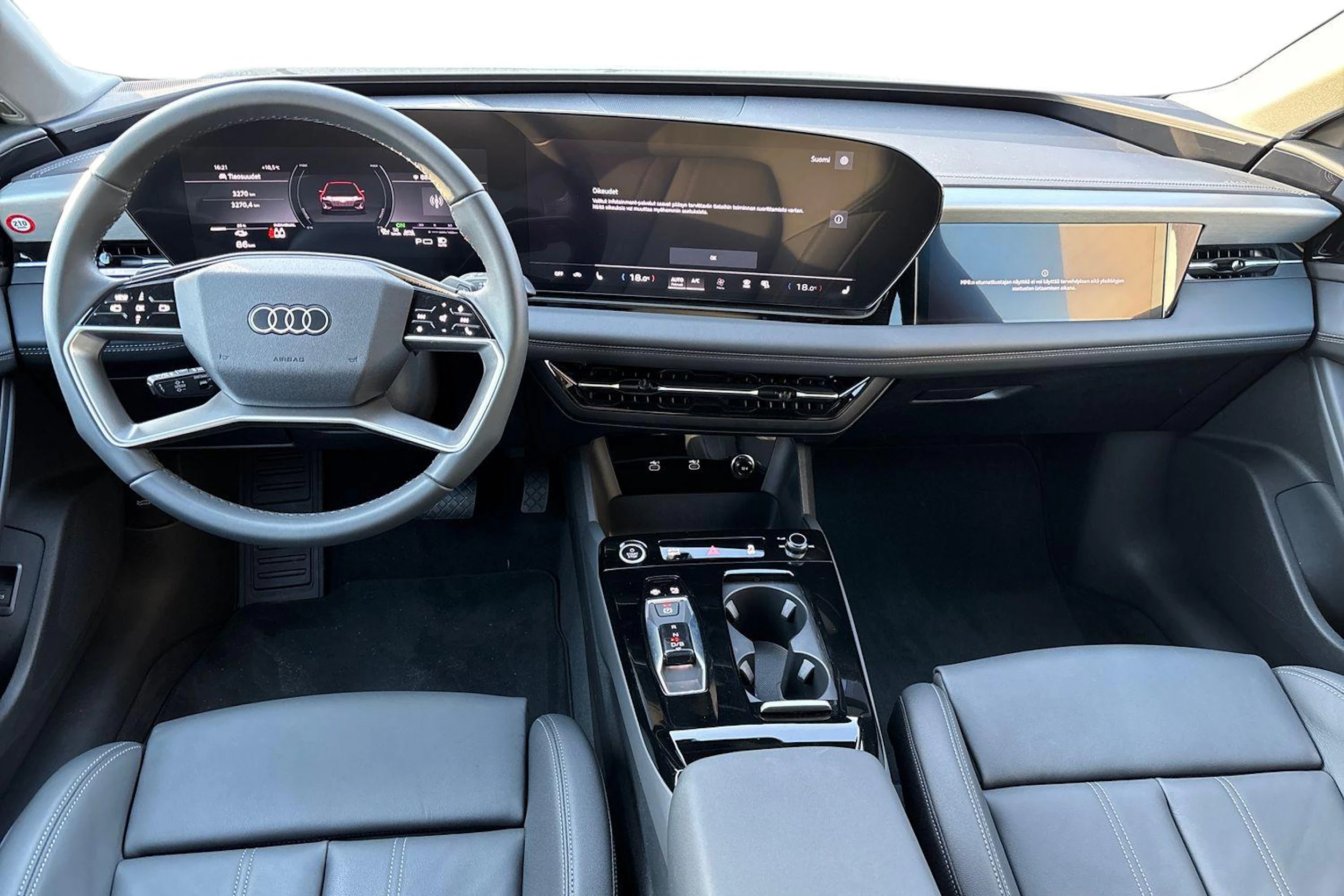 met. musta Audi A6 e-tron 2026 kuva 7.