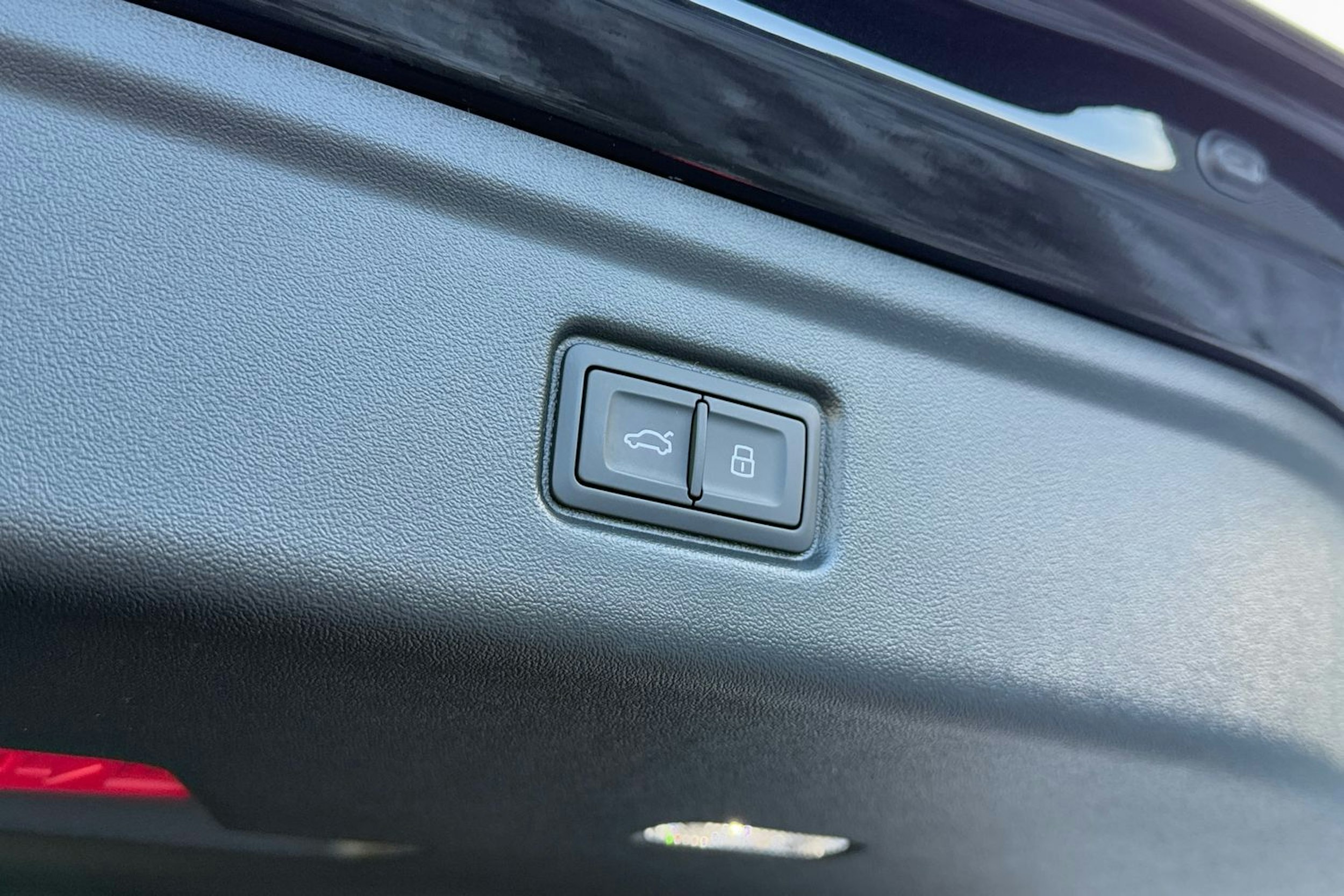 musta Audi A6 e-tron 2026 kuva 22.