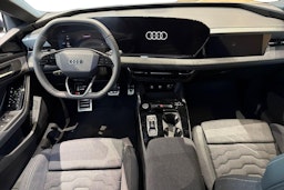 musta Audi A6 e-tron 2026 kuva 7.