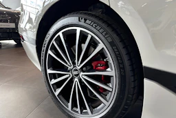 met. ruskea (beige) Audi A6 e-tron 2026 kuva 10.