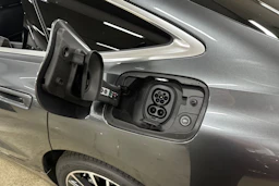 met. harmaa Audi A6 e-tron 2026 kuva 30.