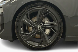 harmaa Audi A6 e-tron 2025 kuva 9.
