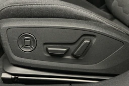 harmaa Audi A6 e-tron 2025 kuva 16.