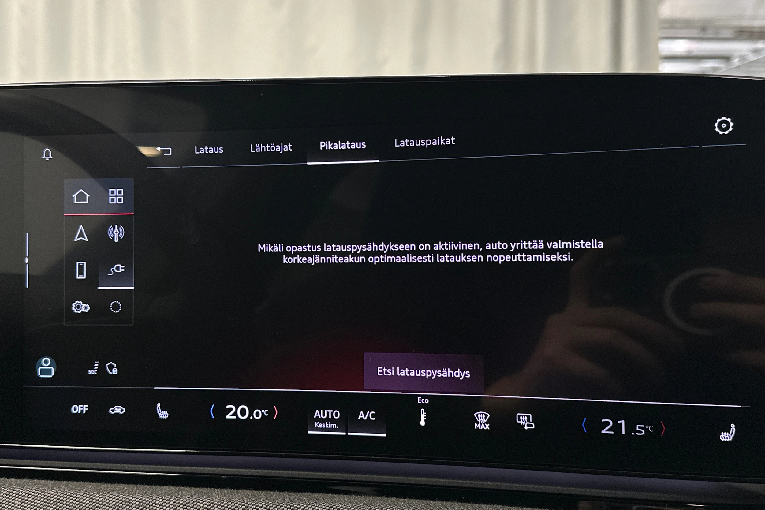 harmaa Audi A6 e-tron 2025 kuva 24.