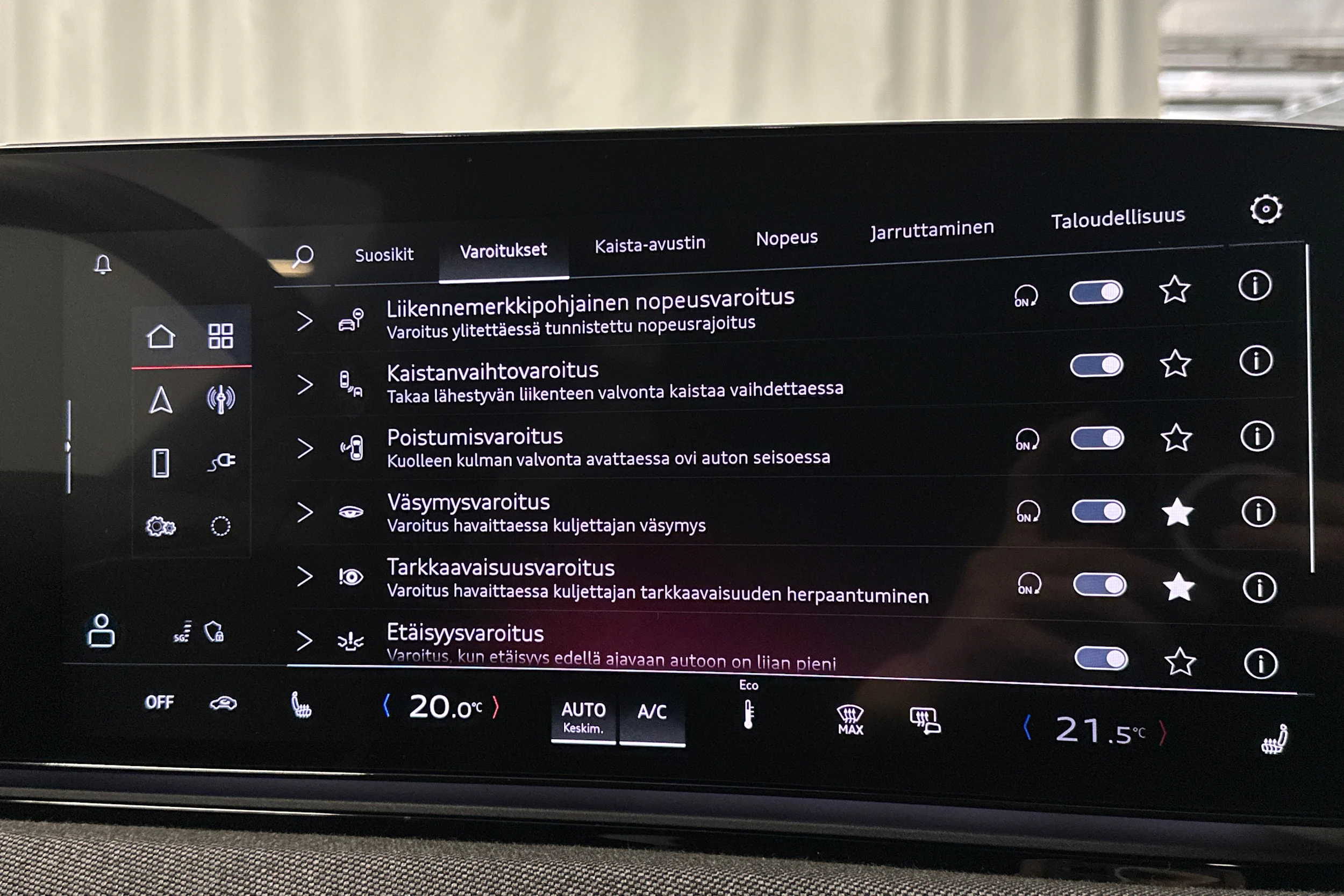 harmaa Audi A6 e-tron 2025 kuva 25.