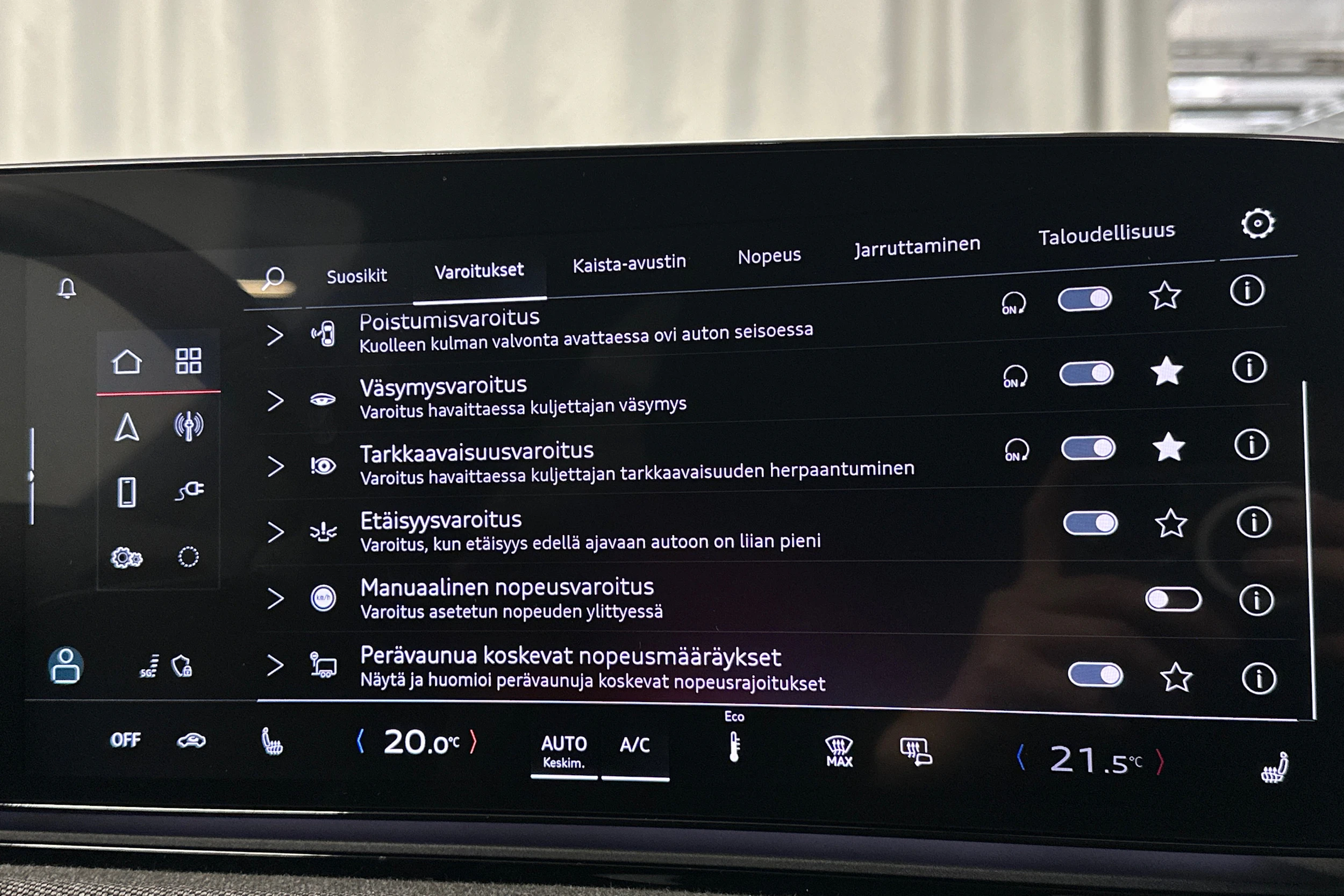 harmaa Audi A6 e-tron 2025 kuva 26.