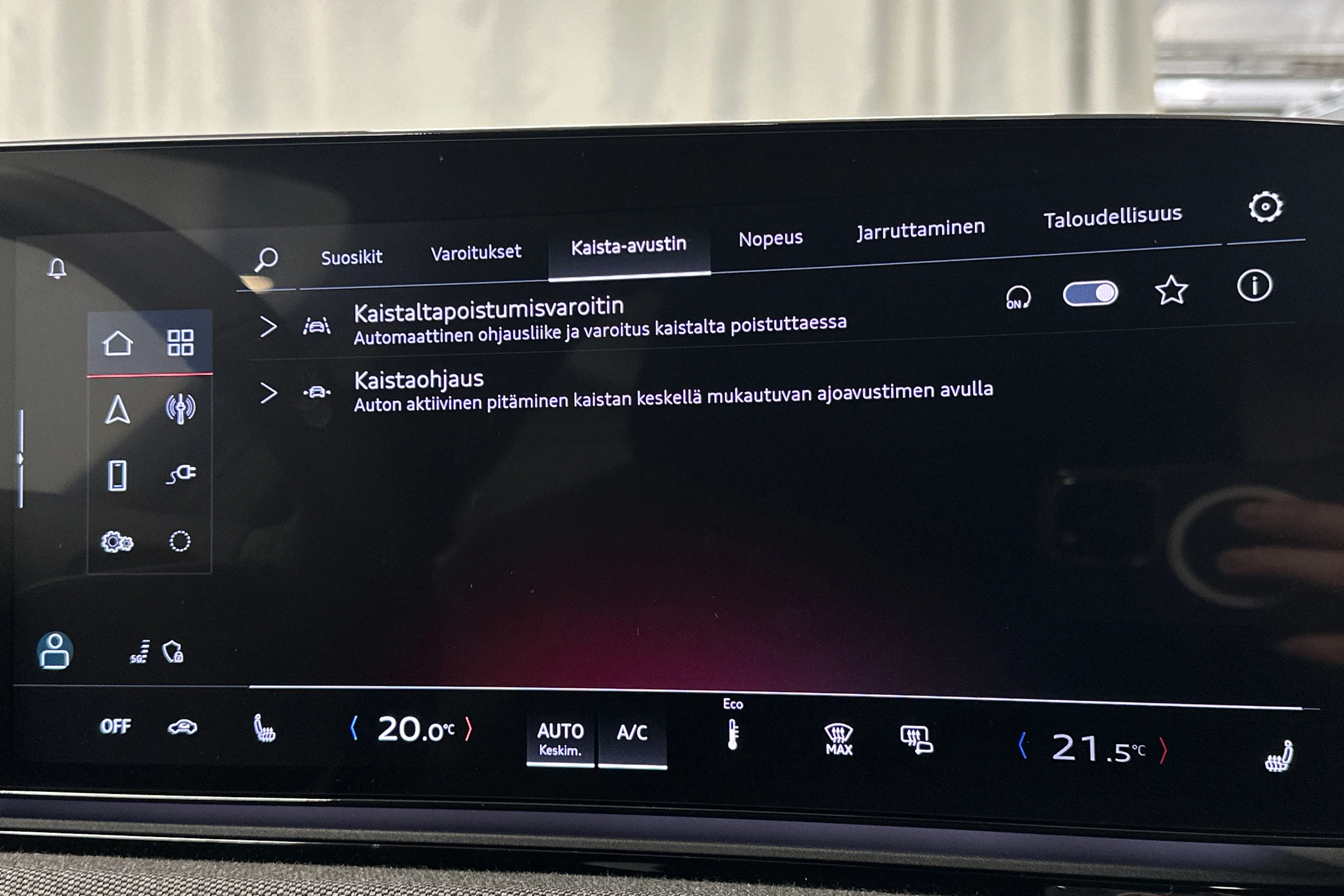 harmaa Audi A6 e-tron 2025 kuva 27.