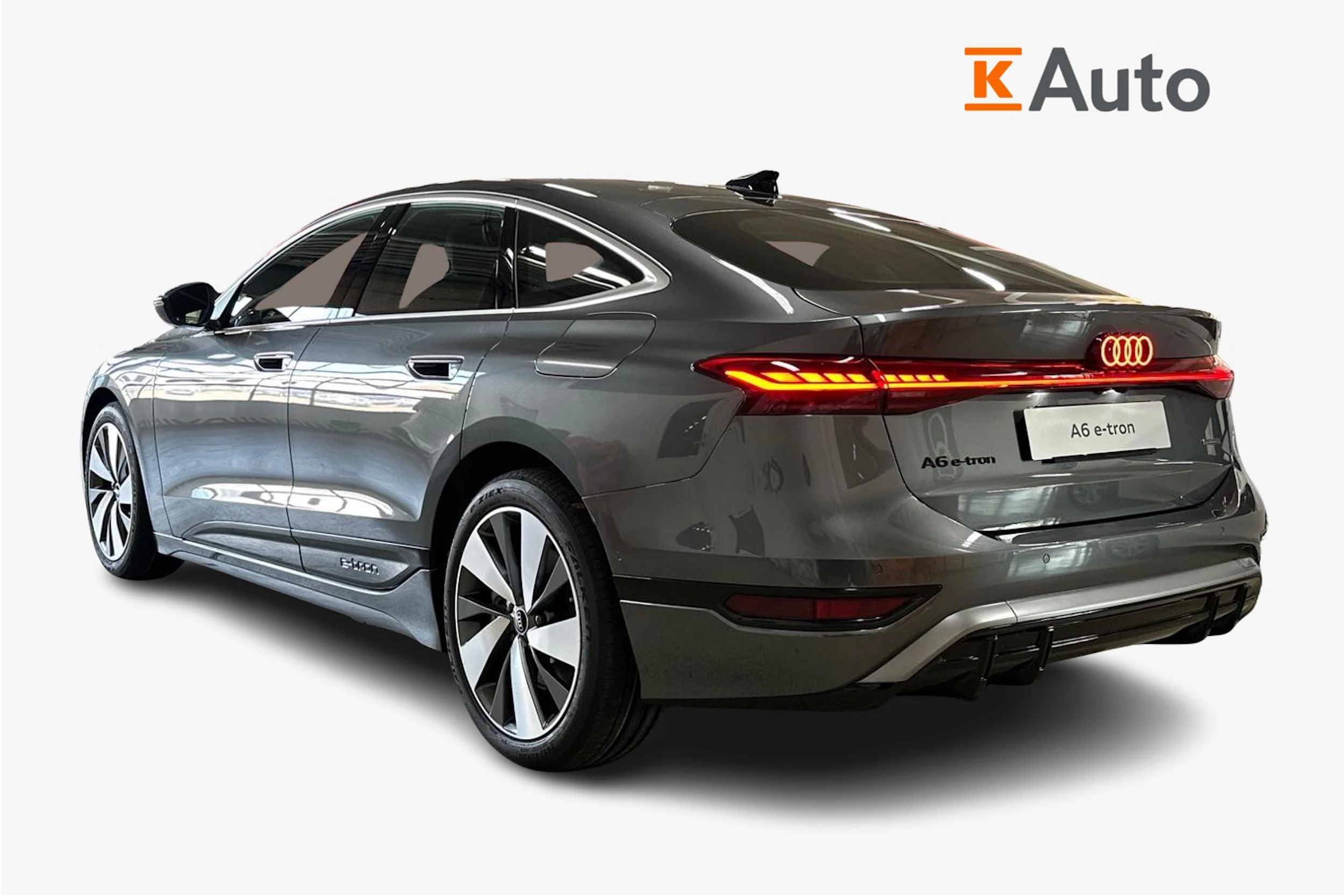 met. harmaa Audi A6 e-tron 2026 kuva 2.