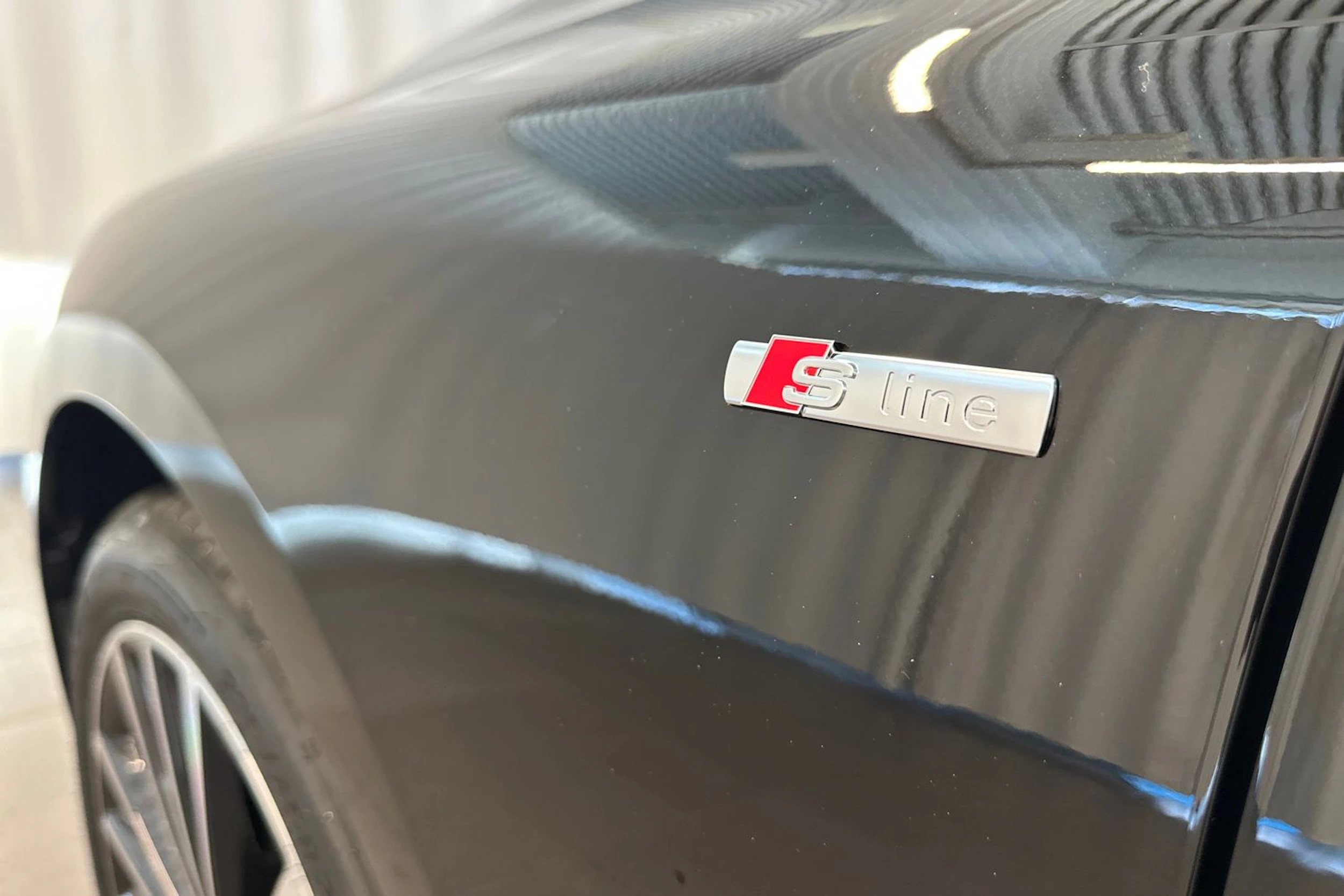 mythos musta Audi A6 e-tron 2026 kuva 35.