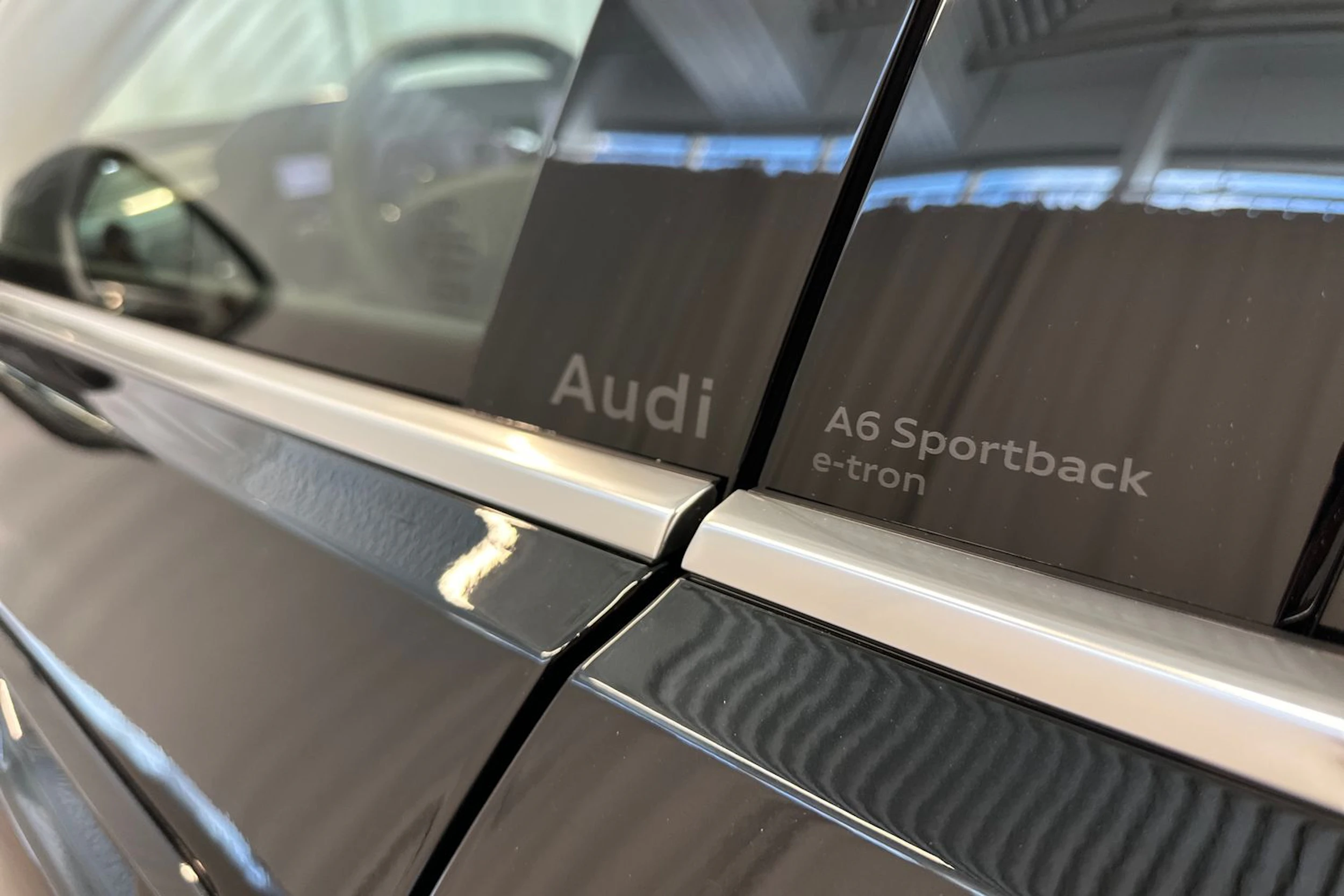 mythos musta Audi A6 e-tron 2026 kuva 36.