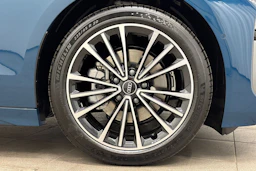 met. sininen Audi A6 e-tron 2026 kuva 10.