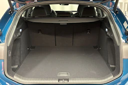 met. sininen Audi A6 e-tron 2026 kuva 30.